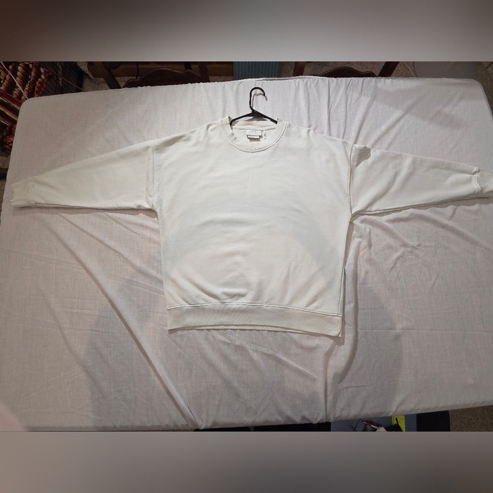 H&M Cream Long Sleeve Top